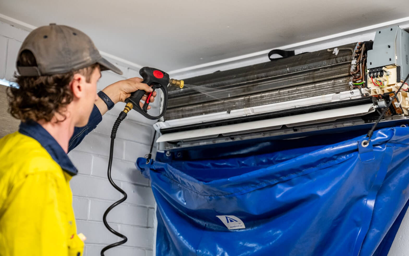Best AC Cooling Issue Repair In Delhi